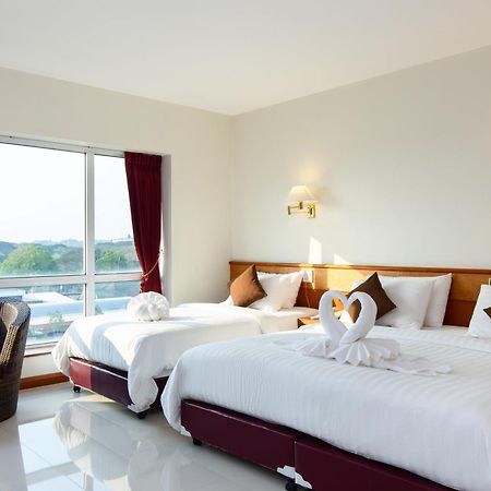 Kanchanaburi City Hotel Exterior photo