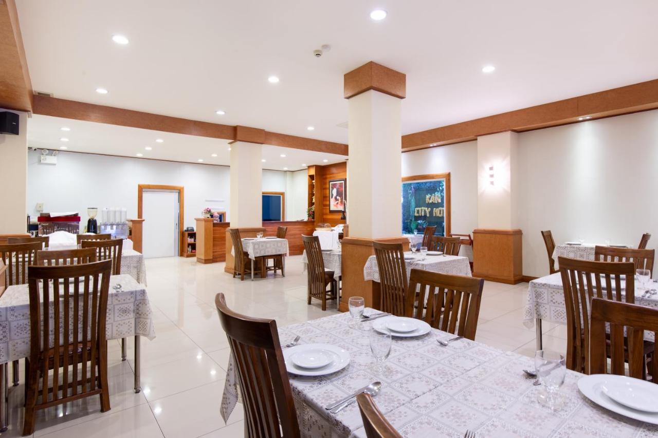 Kanchanaburi City Hotel Exterior photo