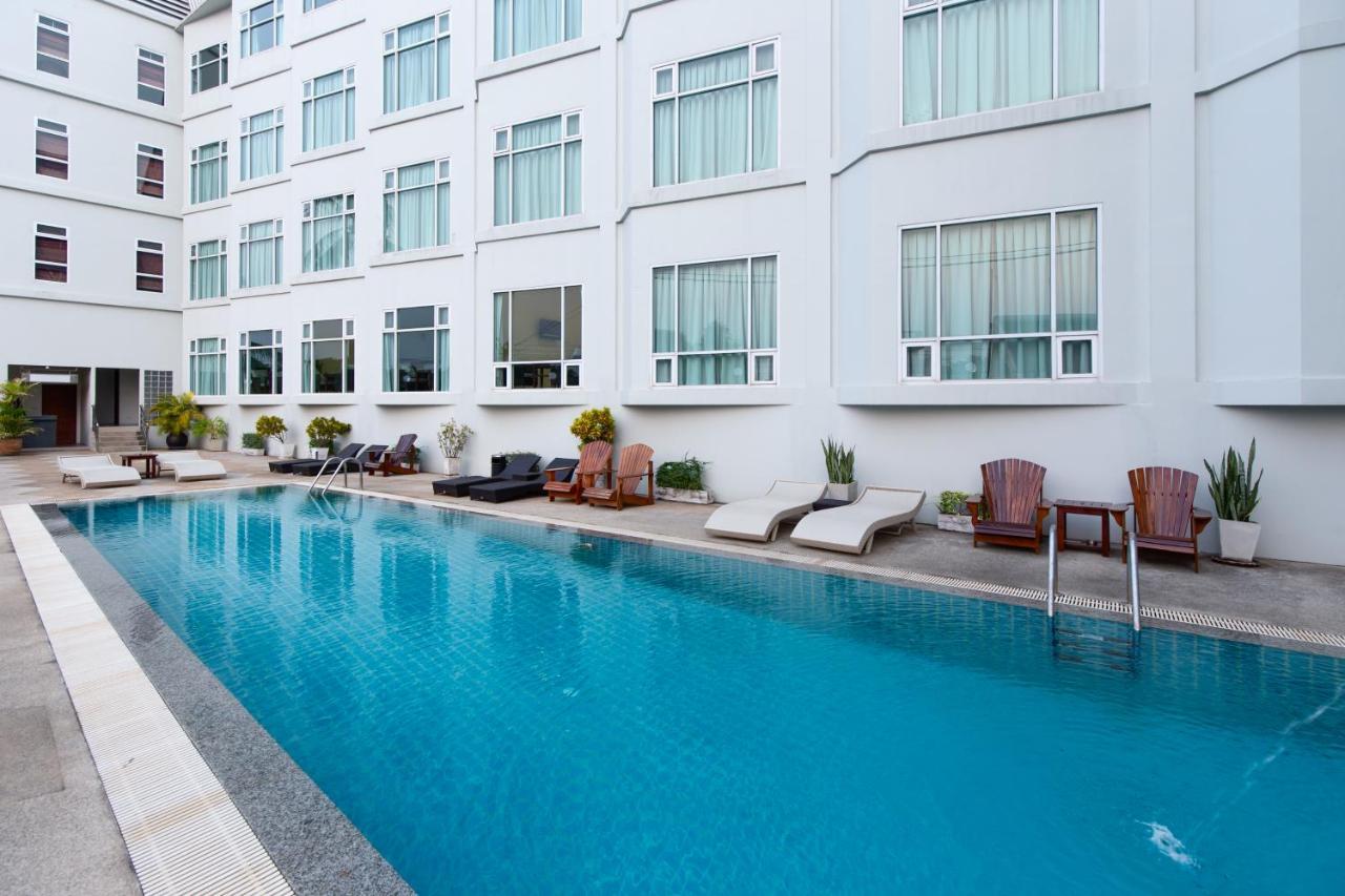 Kanchanaburi City Hotel Exterior photo