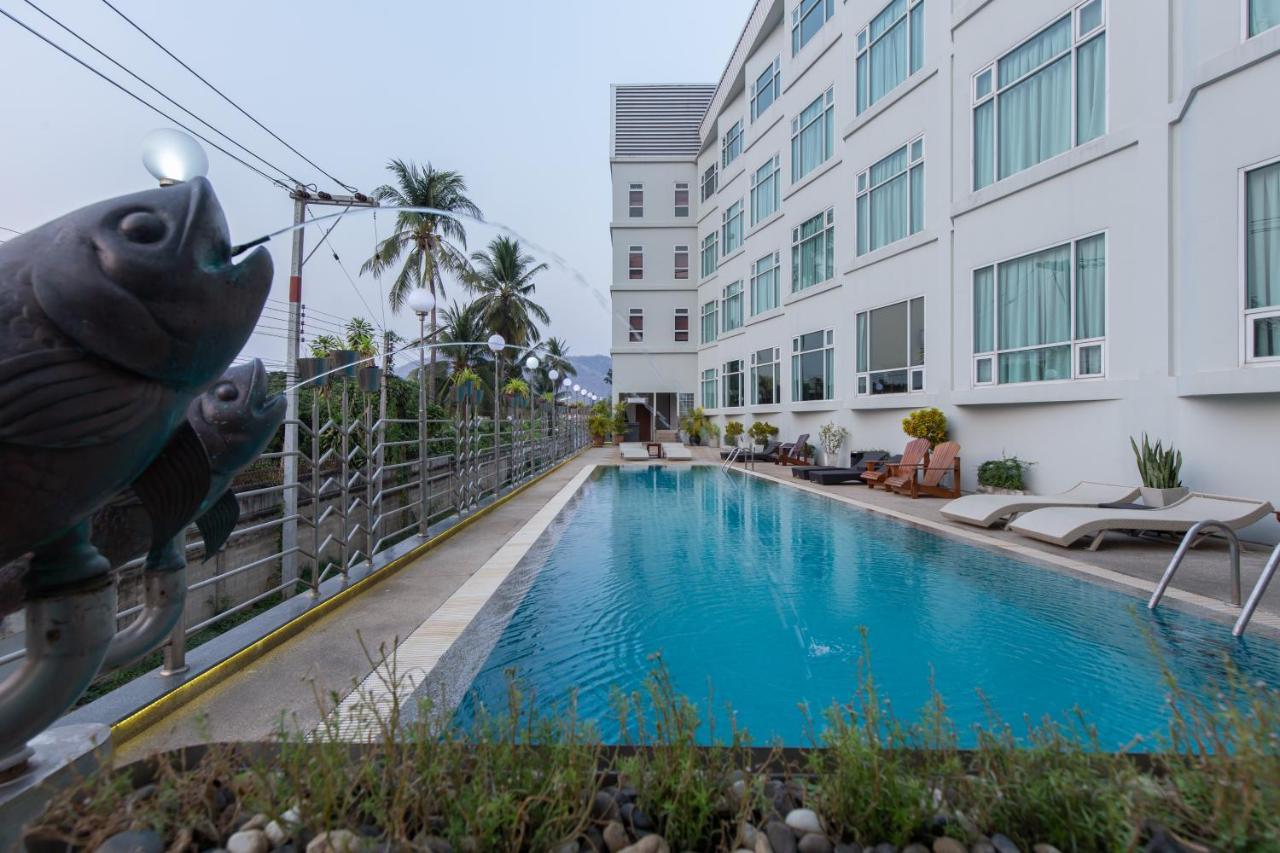 Kanchanaburi City Hotel Exterior photo