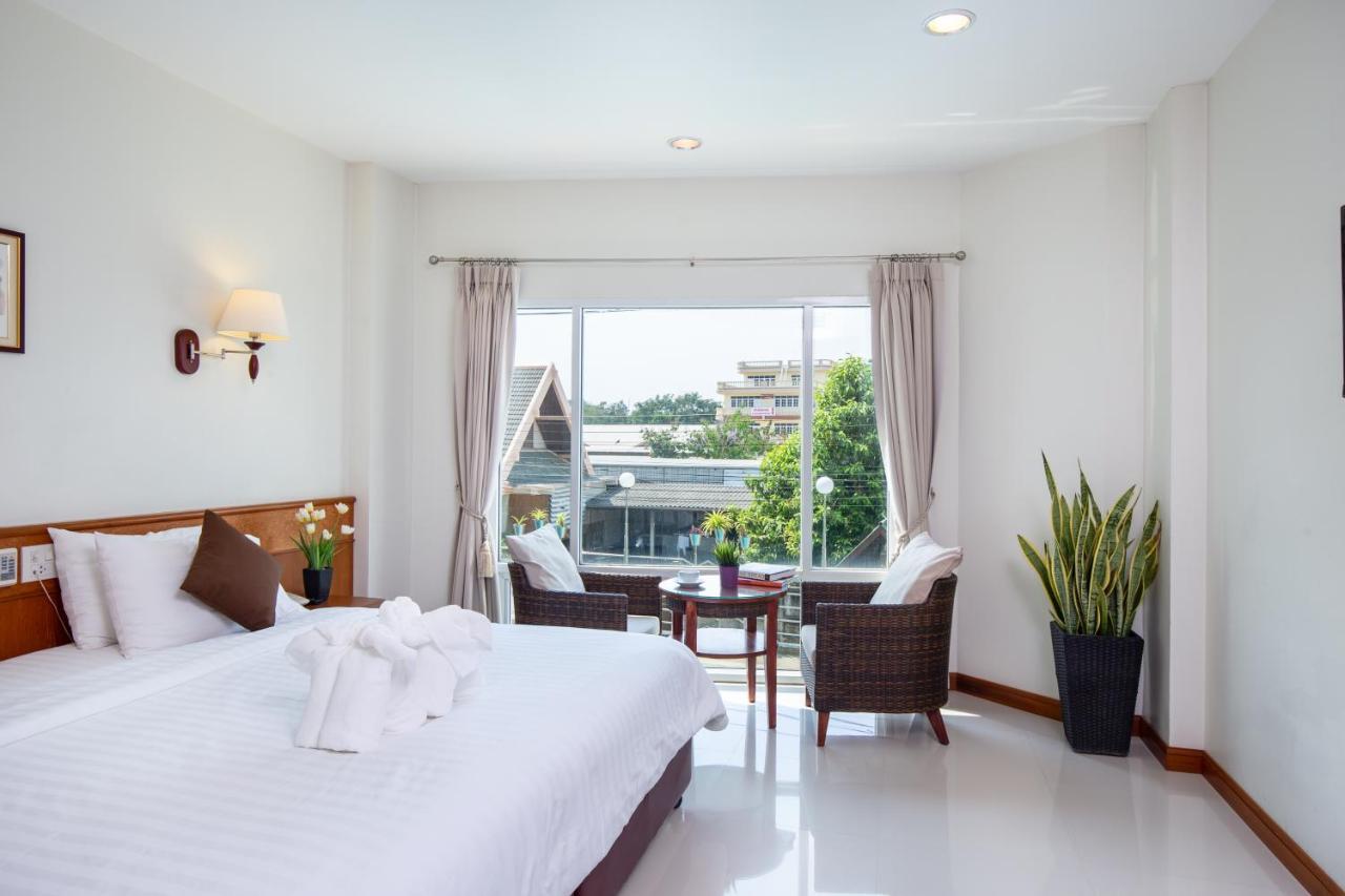 Kanchanaburi City Hotel Exterior photo