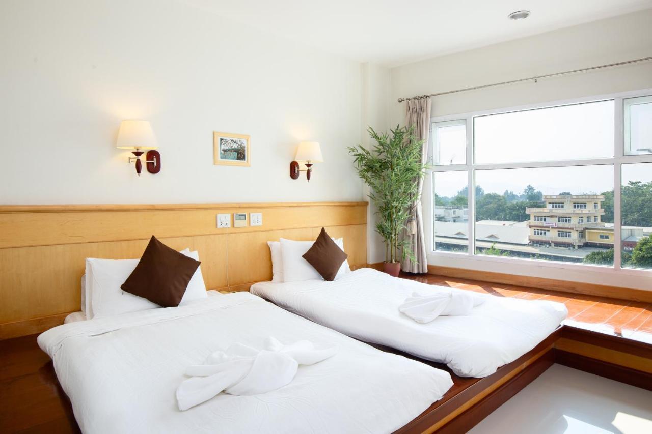 Kanchanaburi City Hotel Exterior photo